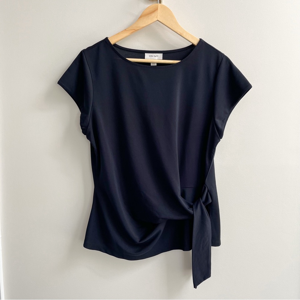 ON-34Y Black Short Sleeve Tie-Waist Tee